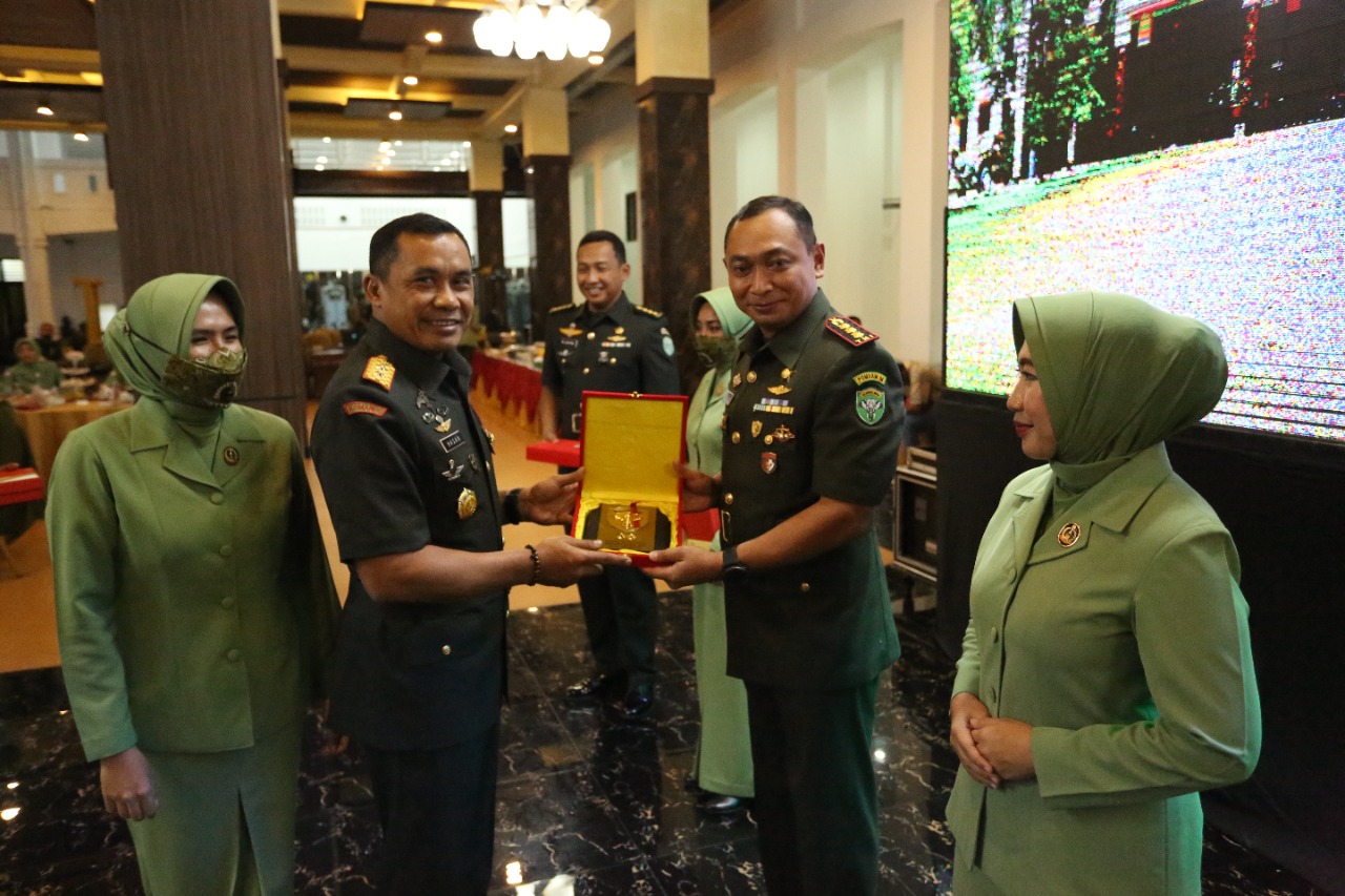 Pangdam IM Pimpin Sertijab Danpomdam dan Kapaldam IM