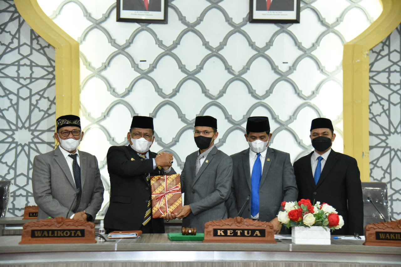 DPRK Banda Aceh Sahkan Qanun Perumdam Tirta Daroy