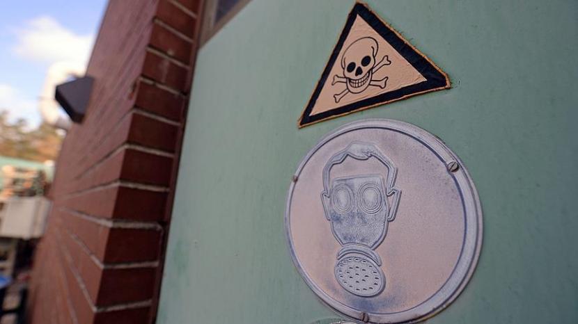 Pemerintah Inggris memperingatkan kemungkinan penggunaan senjata kimia oleh pasukan Rusia di kota pelabuhan Mariupol di Ukraina yang terkepung.