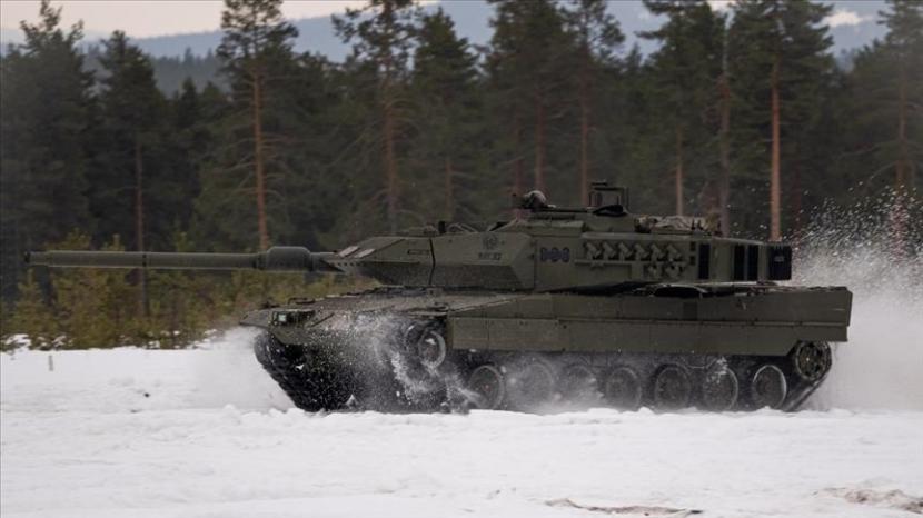 Jerman mengatakan negara-negara Eropa harus mengirim senjata berat dan lebih banyak peralatan militer ke Ukraina