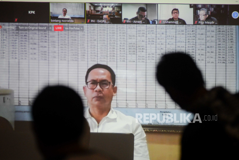 Terdakwa kasus tindak pidana pencucian uang dan korupsi Tubagus Chaeri Wardana.