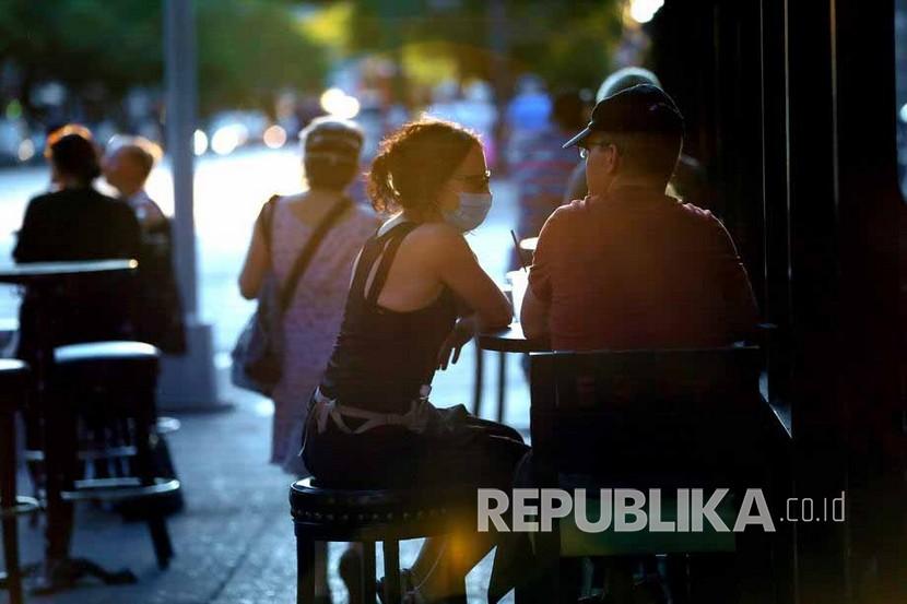 Kasus Covid-19 di Washington dan New York meningkat hingga 106 persen.