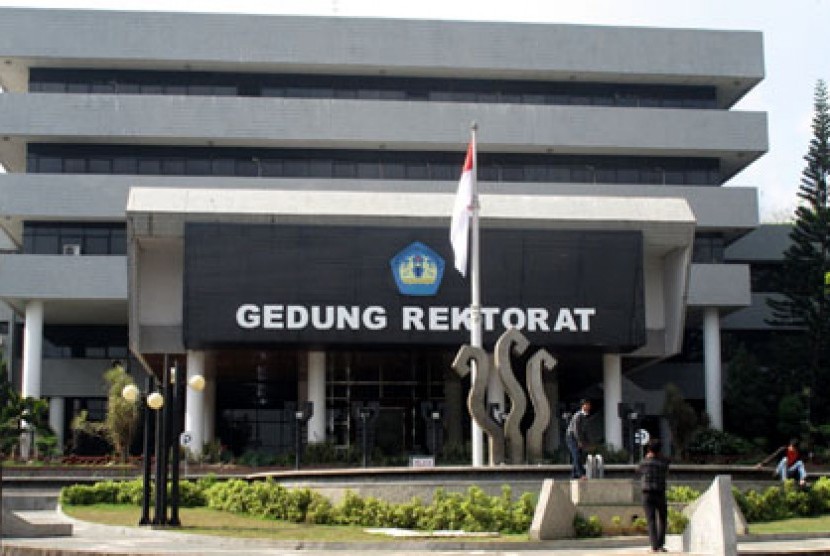 Gedung Rektorat Unila. BEM Universitas Lampung belum juga dilantik sejak terpilih