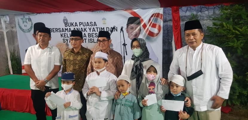 Ketua Umum Pengurus Pusat Syarikat Islam Hamdam Zoelva dan Sekjen Ferry Juliantono.