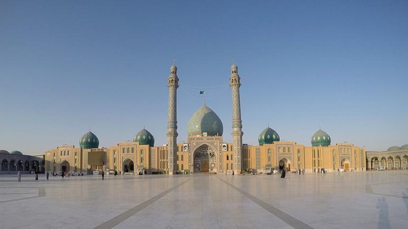 Masjid di Iran.