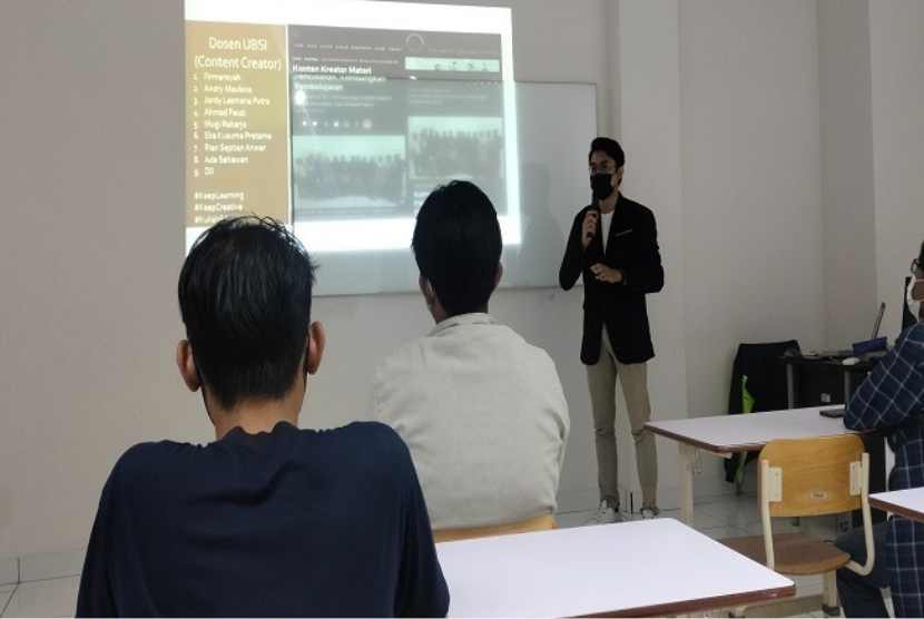 Mengusung tema “Workshop Membangun Channel Youtube yang Menarik dan Kreatif”, dosen Universitas BSI mengajak siswa SMK Al-Chasanah Jakarta Barat, untuk menjadi youtuber.