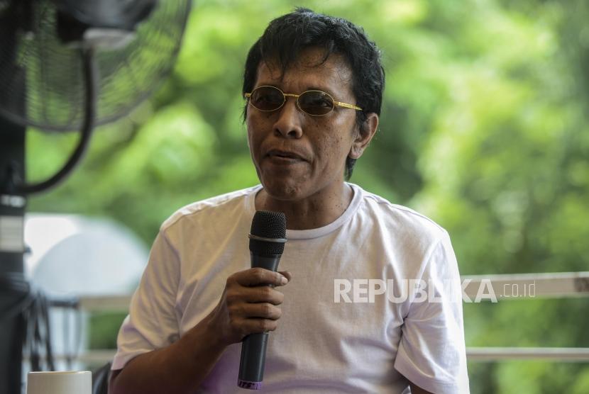 Politisi PDI Perjuangan - Adian Napitupulu.