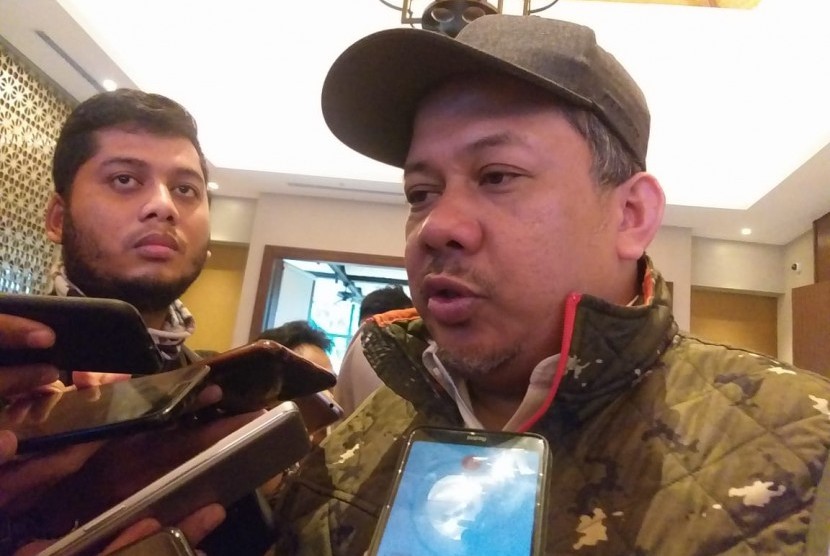 Wakil Ketua Umum Partai Gelora Fahri Hamzah di kawasan Senayan, Jakarta, Senin (17/2).