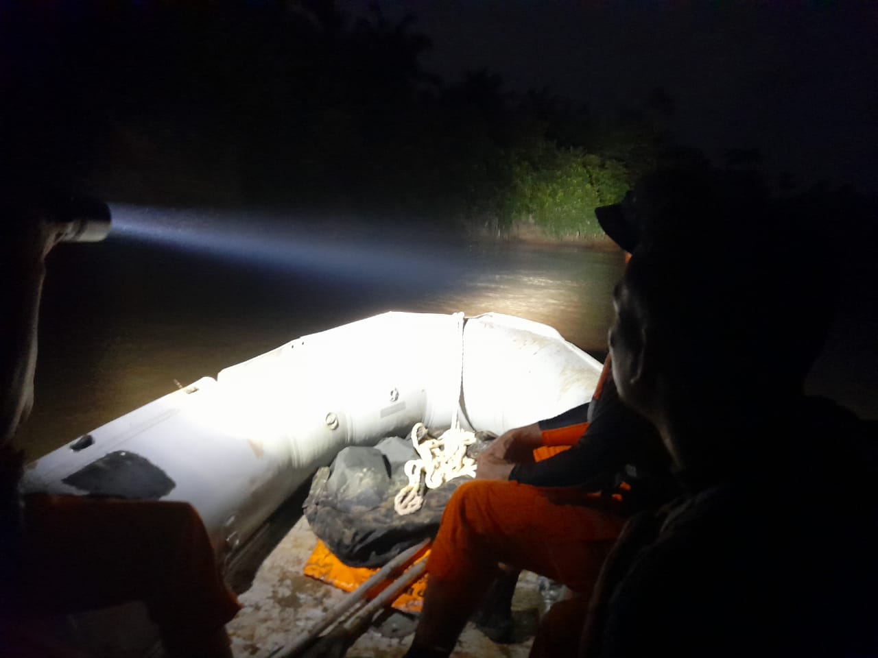 Seorang Remaja Hilang di Sungai Arakundo, Korban Belum Ditemukan