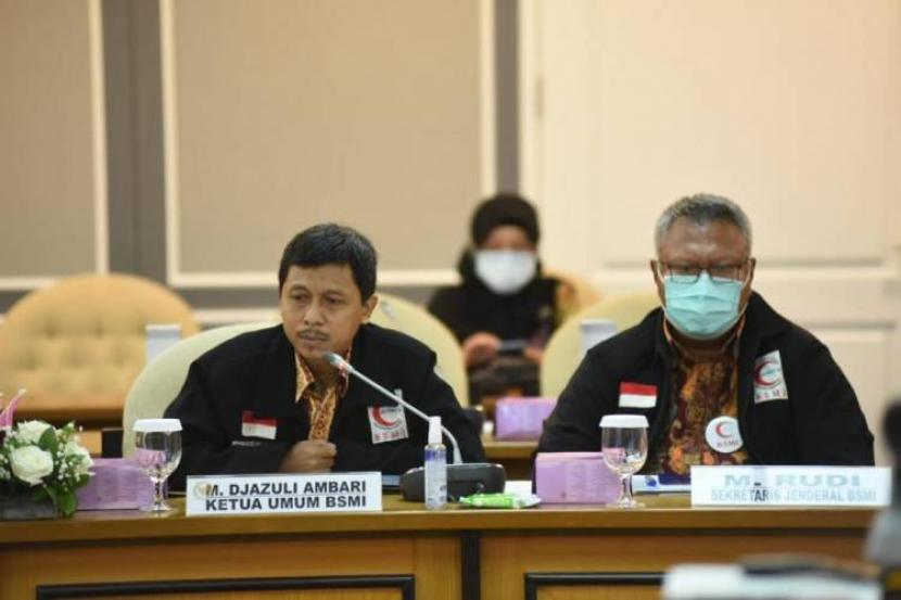 Perhimpunan Bulan Sabit Merah Indonesia (BSMI) memberikan pernyataan sikap, pada Jumat (13/5),  terkait penembakan jurnalis senior Al Jazirah  Shireen Abu Aqla oleh  militer Israel  di sebuah kamp pengungsi di kota Jenin, Tepi Barat Palestina, Rabu (11/5).