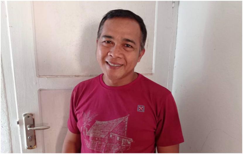 Pebindra (36 tahun), peserta Program JKN-KIS yang dikelola BPJS Kesehatan.