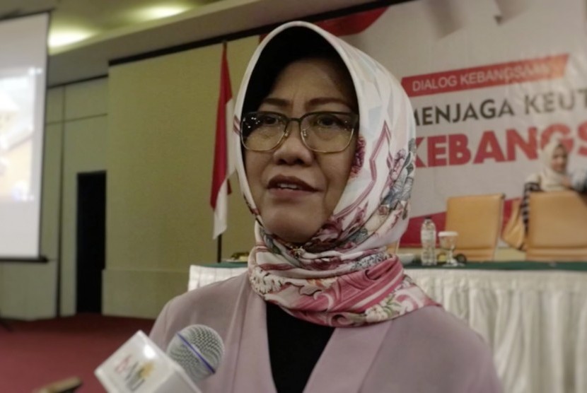 Pengamat Politik Lembaga Ilmu Pengetahuan Indonesia (LIPI), Siti Zuhro, menegaskan pentingnya etika politik.