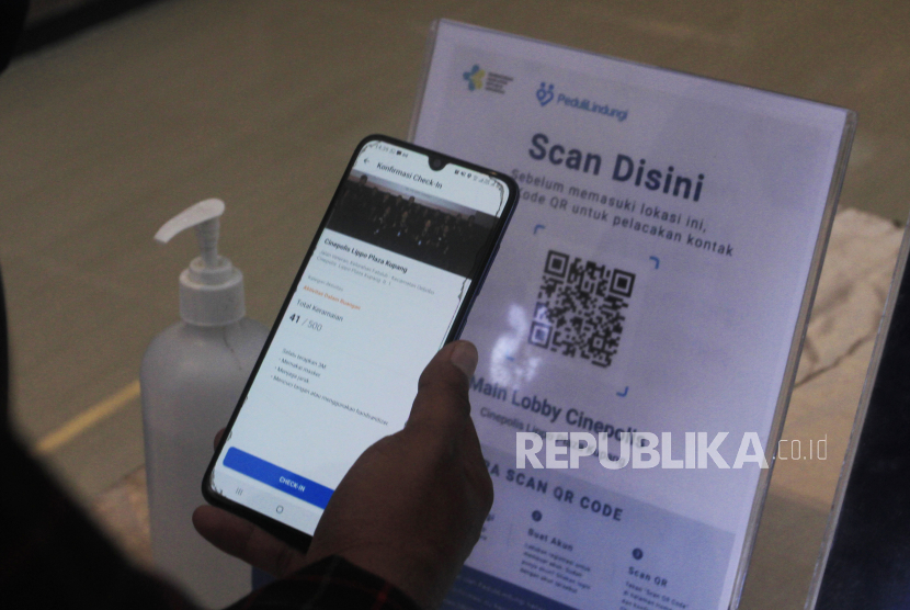 Uni Eropa telah mengesahkan penggunaan aplikasi PeduliLindungi di wilayahnya mulai 11 Mei 2022. Dengan demikian, QR code yang ada di aplikasi PeduliLindungi dapat terbaca di 27 negara anggota Uni Eropa.