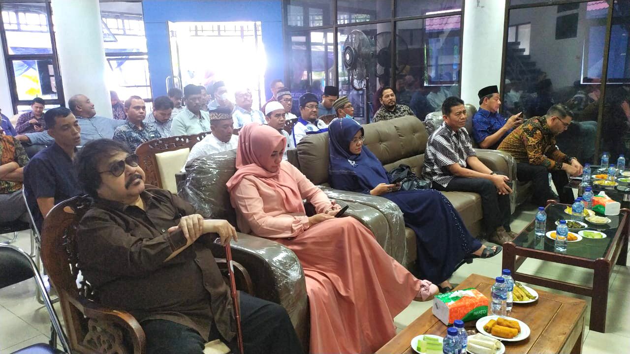 Nasir Djamil, Illiza, dan Darwati Hadir pada Halal Bi Halal PWI Aceh