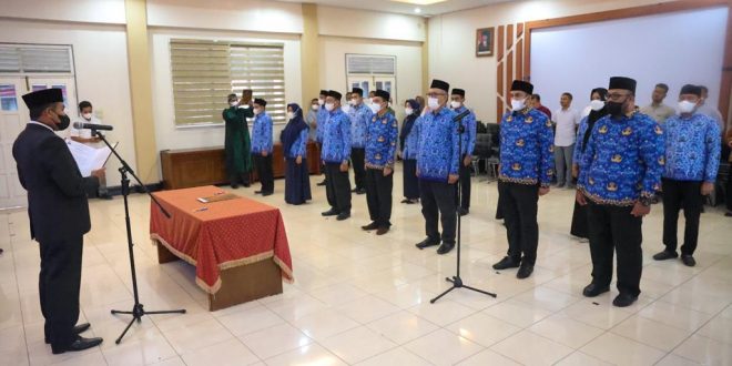 Pejabat Administrator dan Pengawas Lingkup Pemerintah Aceh Dilantik