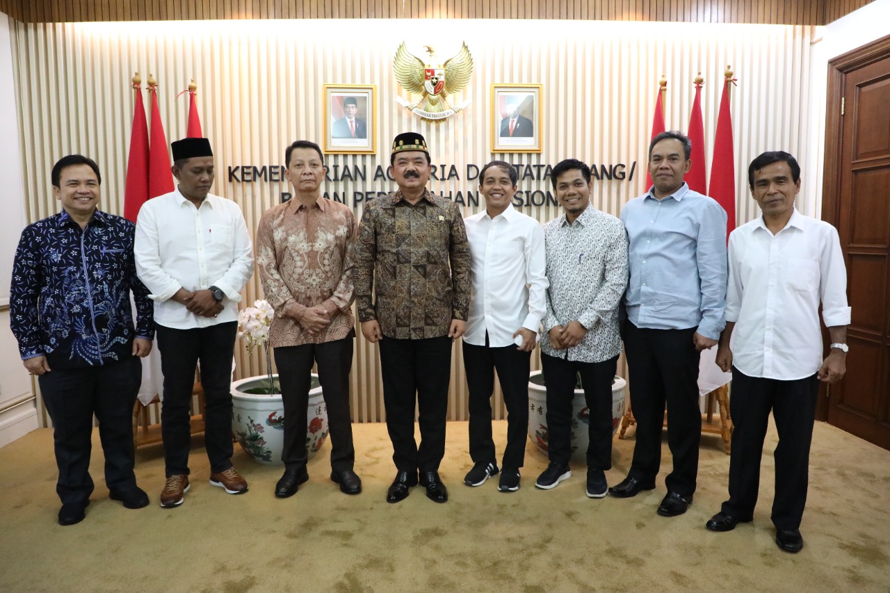 Pj Gubernur Aceh Bersama Menteri ATR / BPN Bahas Penyelesaian MoU Helsinki