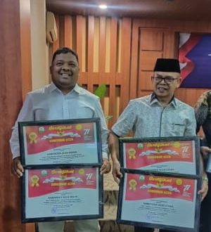 Aceh Besar Raih Penghargaan Tingkat Vaksinasi Terbaik Se-Aceh