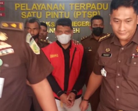 Adik Irwandi Yusuf Ditetapkan sebagai Tersangka Dugaan Korupsi AWSC 2017