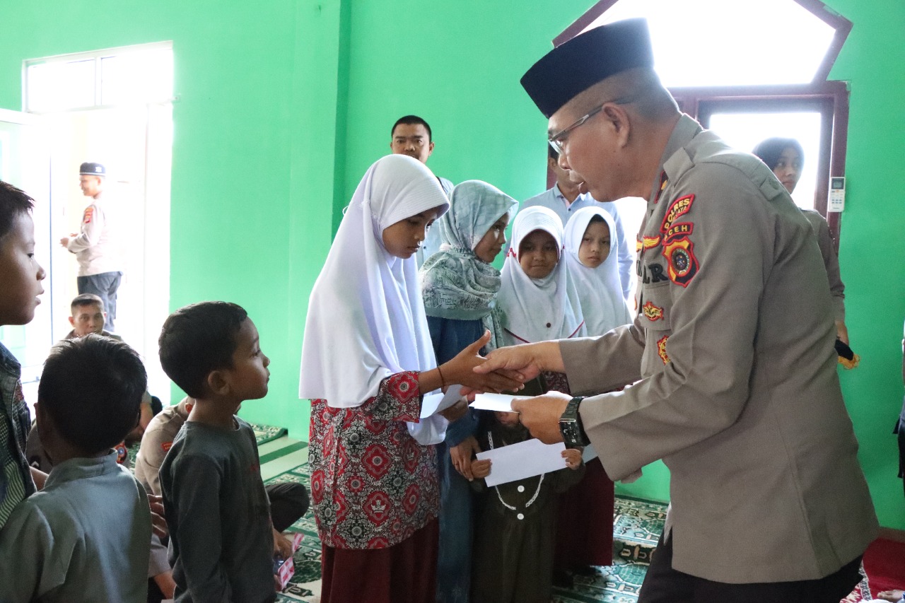 Polres Aceh Jaya Gelar Maulid dan Santunan Anak Yatim