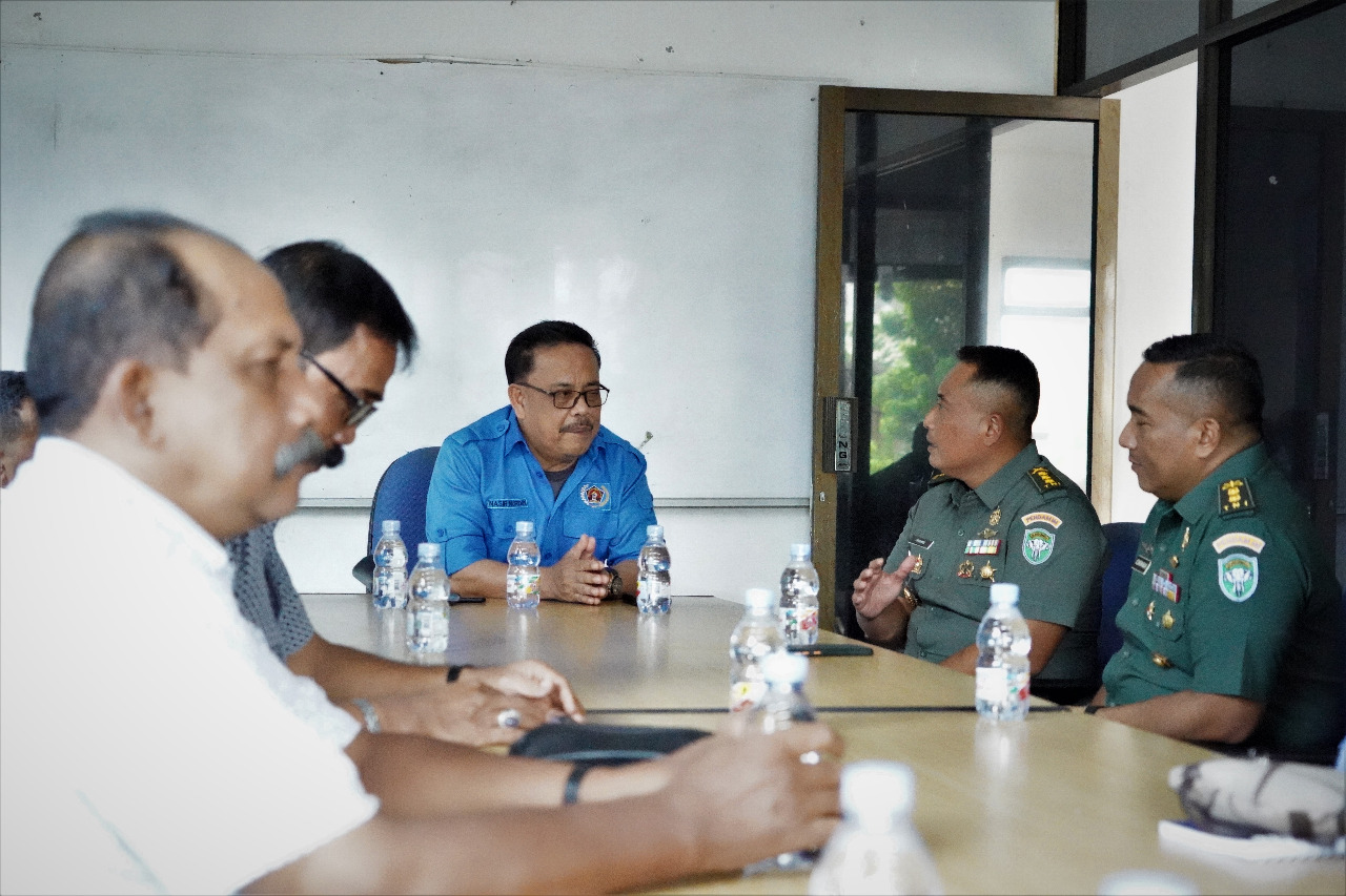 Kapendam IM Silaturahmi ke PWI Aceh