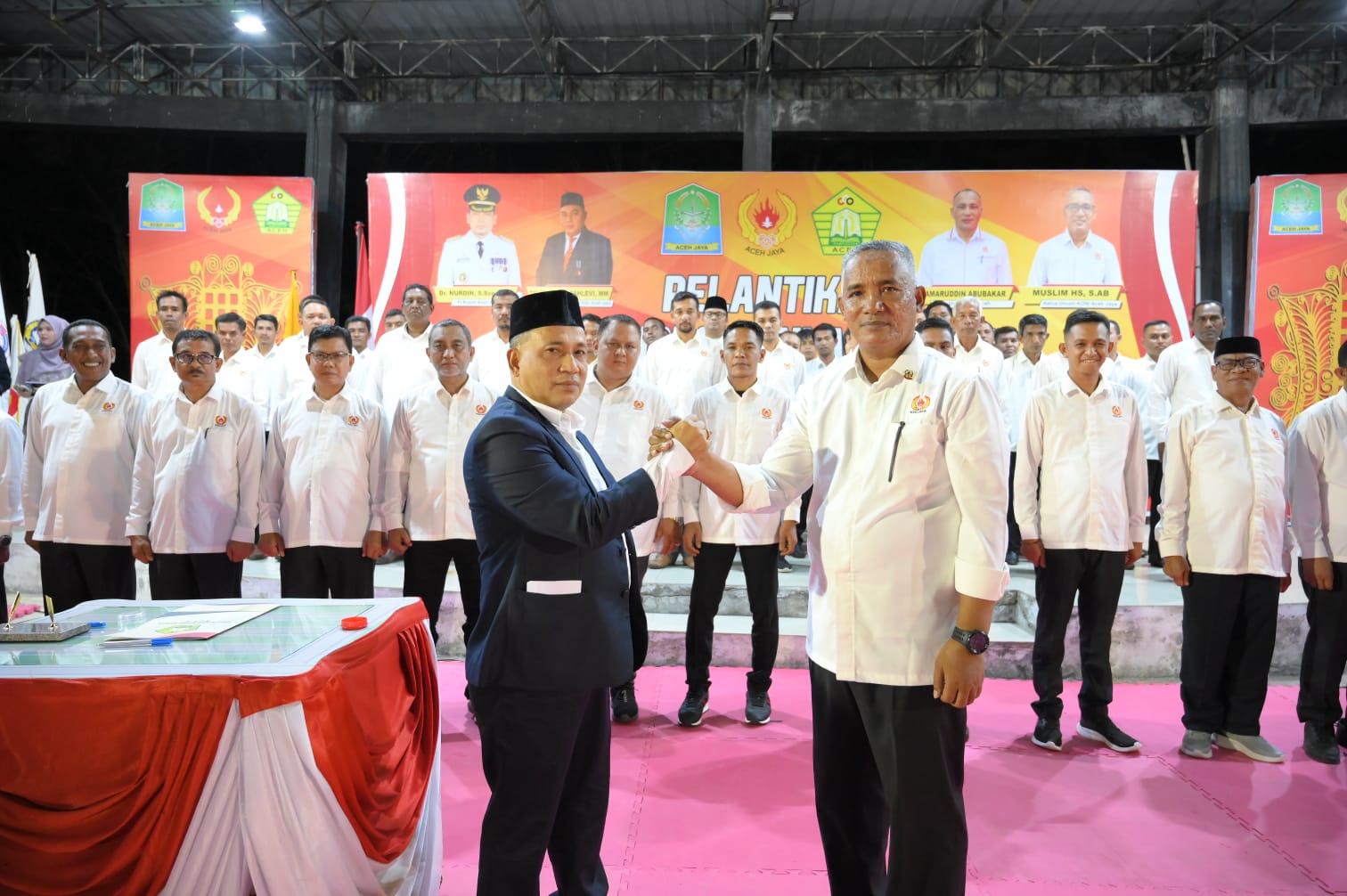 Abu Razak Kukuhkan KONI Aceh Jaya, Harap PORA 2026 Juara Umum