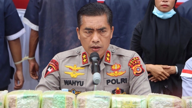 Mantan Kapolda Aceh, Komjen Wahyu Widada Resmi Dilantik jadi Kabaintelkam