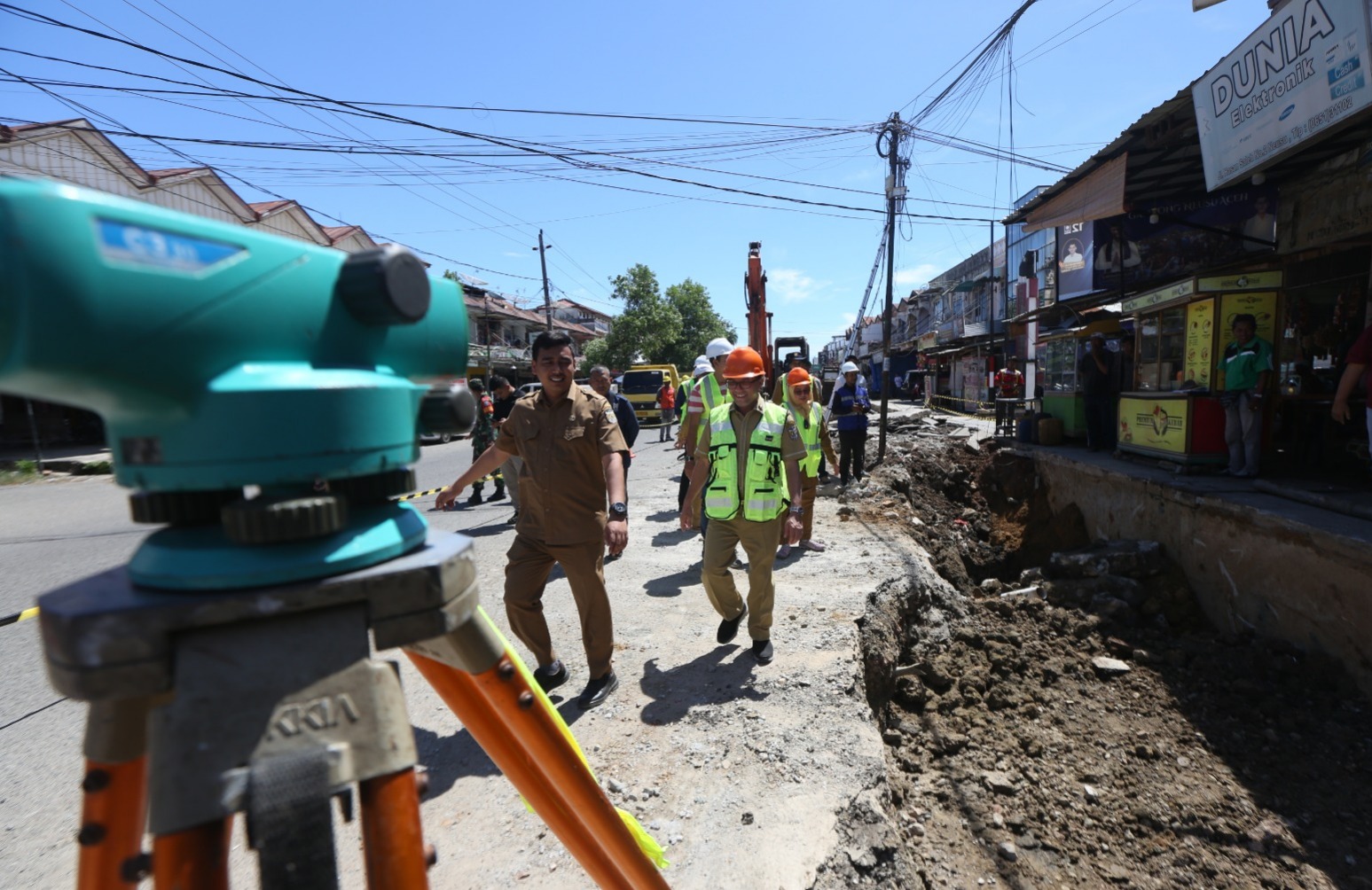 Pj Wali Kota Banda Aceh Tinjau Pelebaran Jalan Hasan Saleh Neusu
