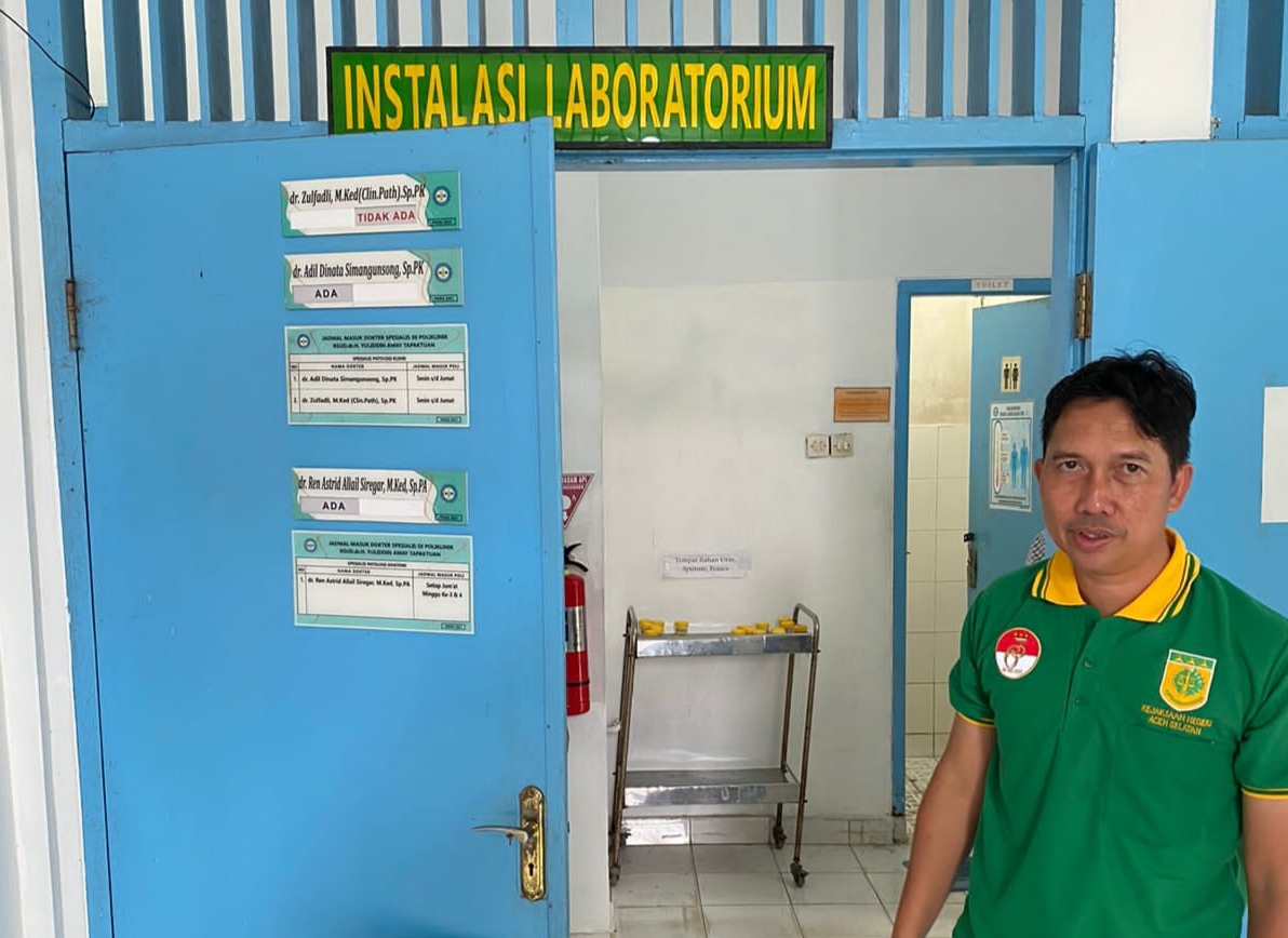 Komitmen Perangi Narkoba, Pegawai Kejari Aceh Selatan dan Cabjari Bakongan Lakukan Test Urine