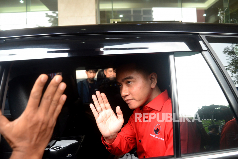 Wali Kota Solo Gibran Rakabuming Raka. Gibran mengatakan tak mungkin dirinya menjadi cawapres untuk Ganjar Pranowo. (ilustrasi)