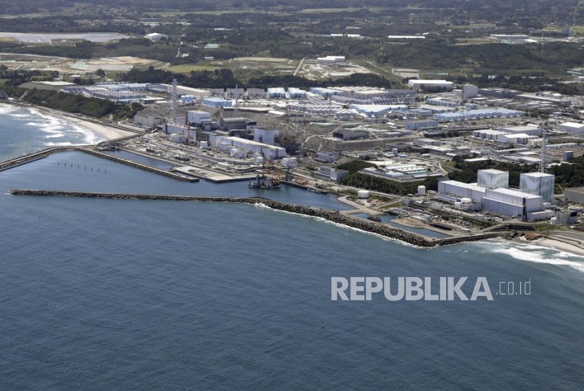 Jepang telah memulai proses pembuangan air limbah radioaktif PLTN Fukushima ke Samudra Pasifik pada Kamis (24/8/2023) lalu.