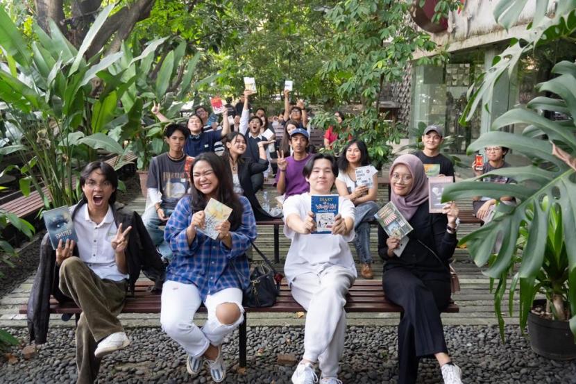 LSPR Institut dan Komunitas Binokular menyelenggarakan acara Lintas: Literasi Tanpa Batas pada Ahad (30/7/2023) di Salihara Art Center, Pasar Minggu, Jakarta.
