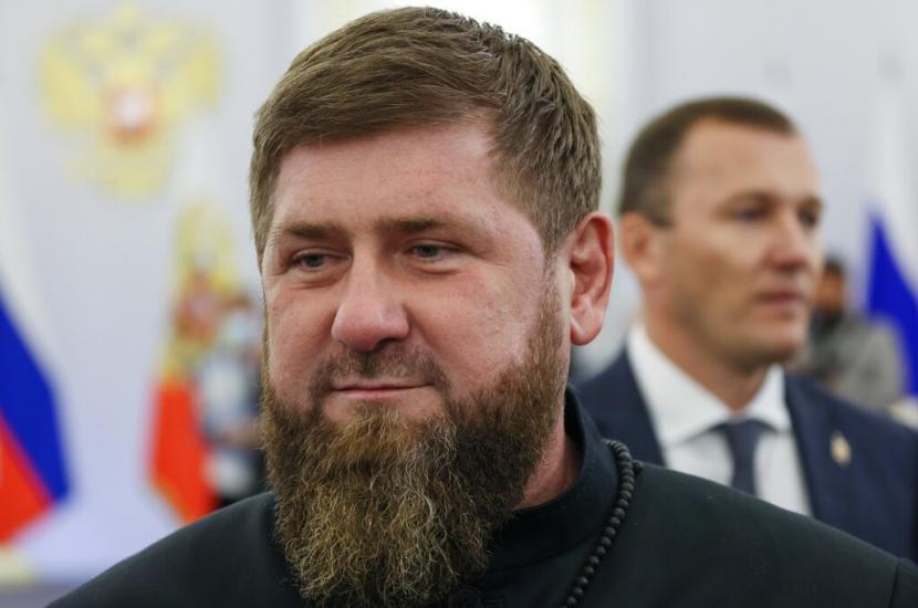 Anak laki-laki Ramzan Kadyrov dilaporkan atas tuduhan memukuli seorang penduduk asli Ukraina yang ditangkap karena membakar Alquran di kota Volgograd, Rusia