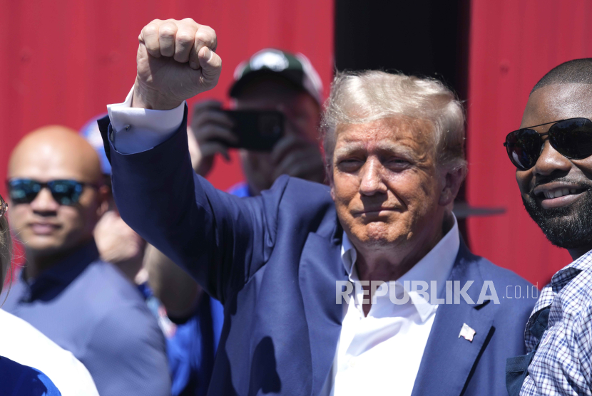 Mantan presiden Amerika Serikat (AS) Donald Trump mengatakan, dia berencana menyerahkan diri pada Kamis (24/8/2023) ke pengadilan di negara bagian Georgia