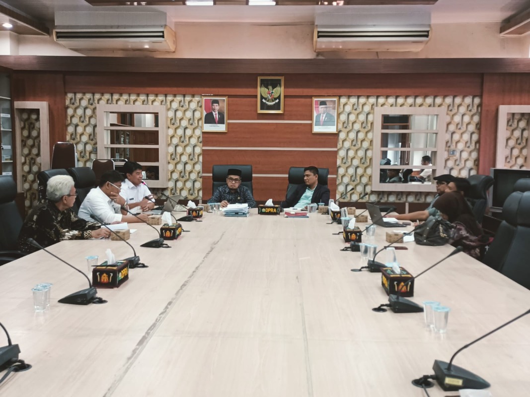 Banleg DPRA Menerima Masukan DJP Aceh atas Raqan Pajak dan Retribusi