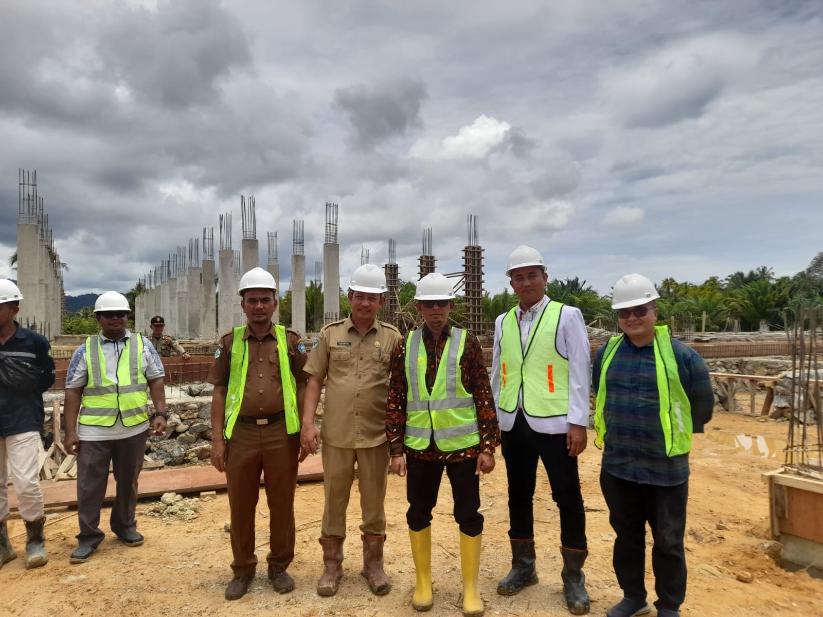 Di Akhir Masa Jabatan Bupati Aceh Selatan Tinjau Progres Pembangunan Rumah Sakit Pratama