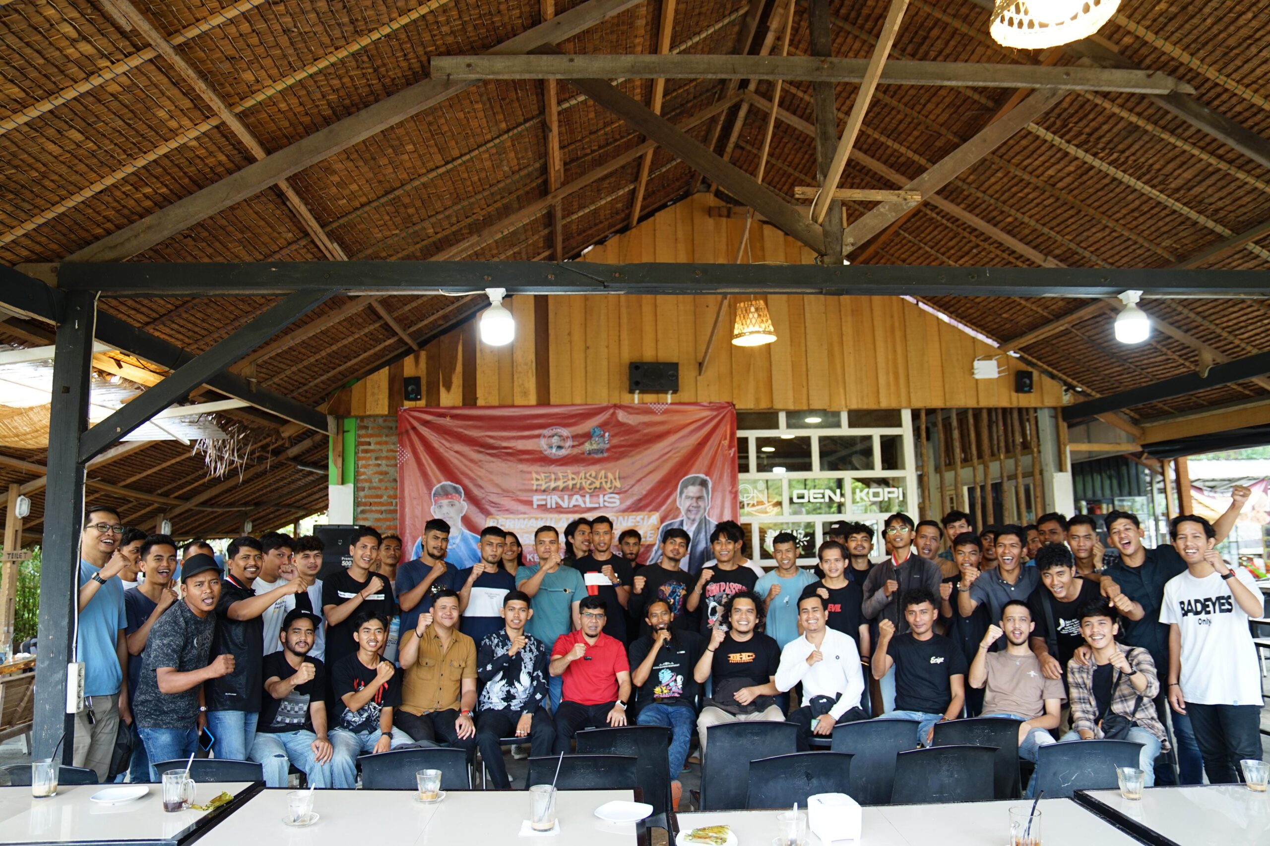 Sulaiman DPRA Lepas Amirullah Mengikuti Ajang Asia Barber Battle di Malaysia