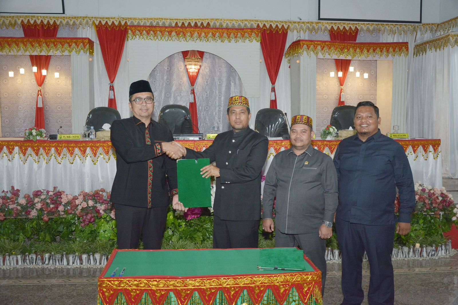Pemko dan DPRK Sabang Sepakati Raqan APBK 2024, Ini Kata Pj Wali Kota