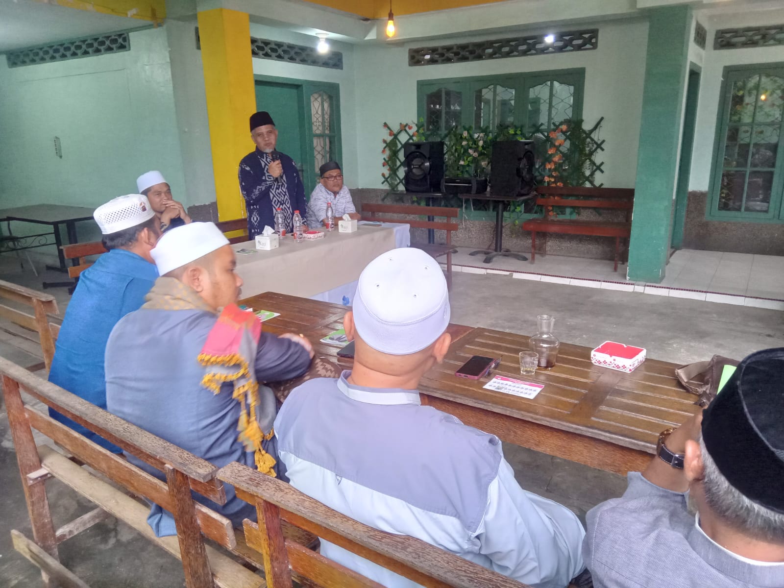 Anggota DPD RI M Nuh Dialog dengan Pimpinan Pesantren Bicara Peran Santri