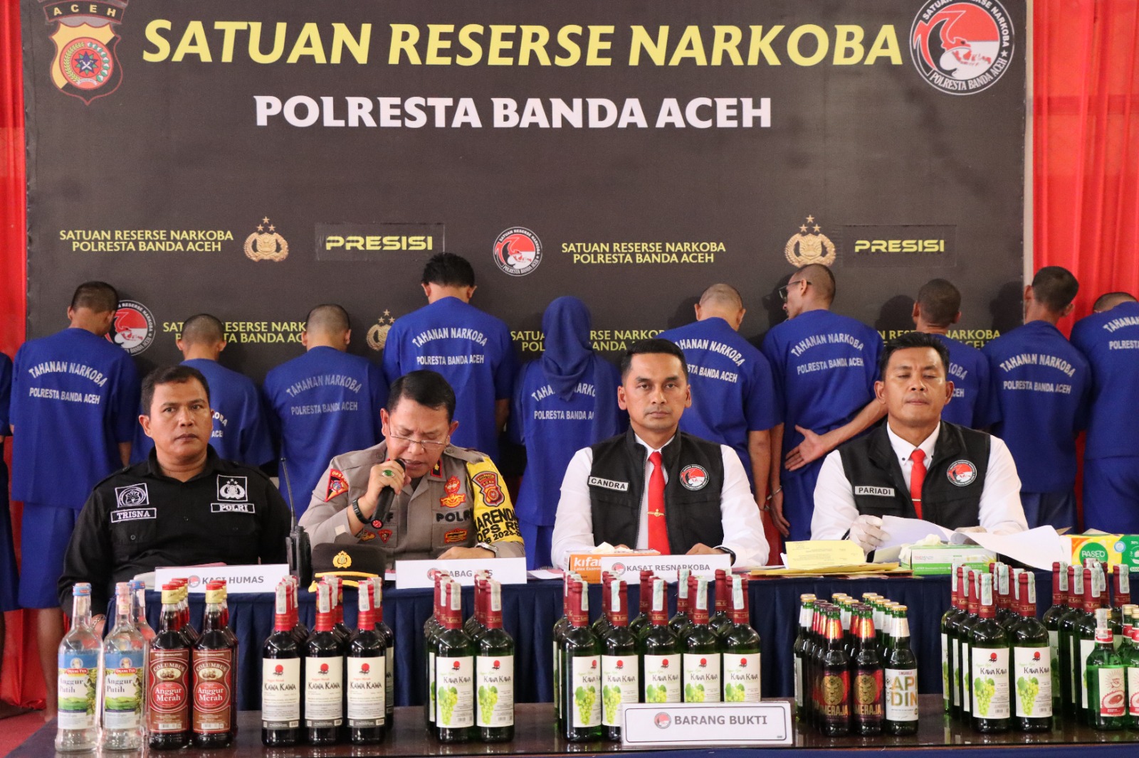 Polisi Amankan 11 Penjual Miras Banda Aceh