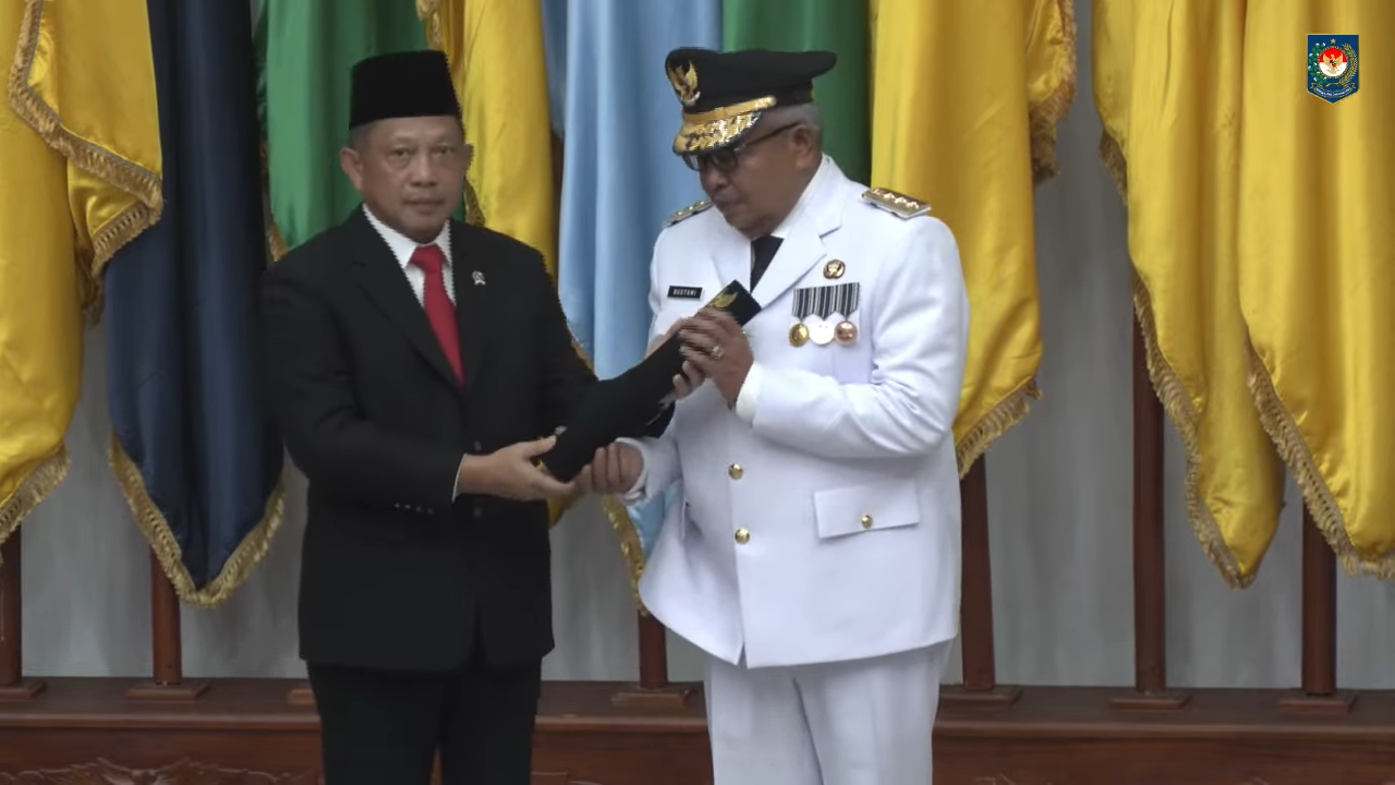 Sah! Bustami Resmi jadi Penjabat Gubernur Aceh