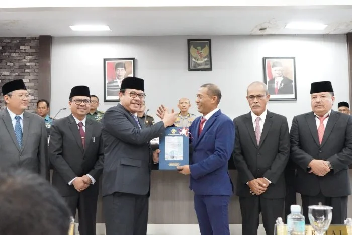 DPRA Gelar Paripurna Penyerahan LHP BPK RI