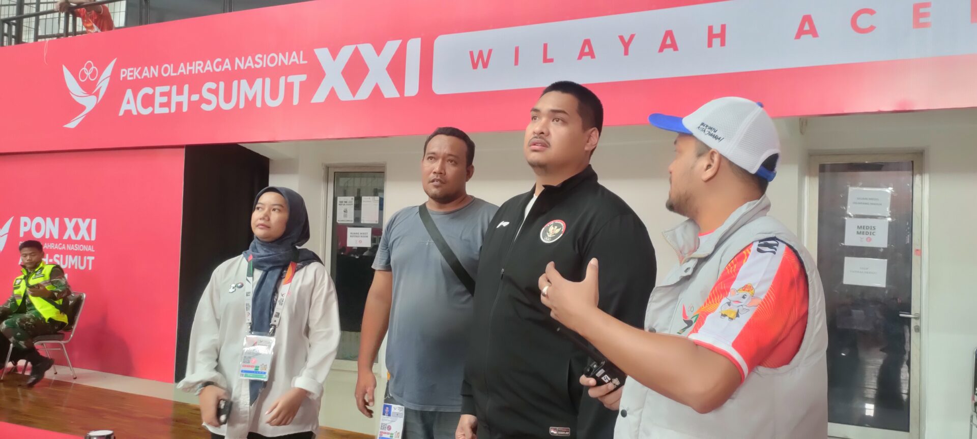 Menpora Dito Apresiasi Dinas PUPR dan Tim Medis Aceh Tangani Dampak Cuaca Ekstrem