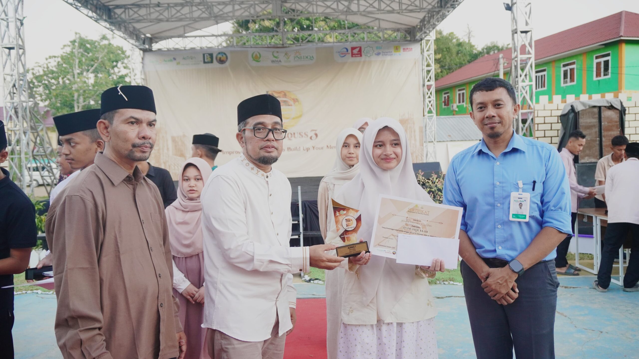 MTsS Tgk Chik Umar Diyan dan MAS Ulumul Quran Raih Juara Umum Damasquss III DQA