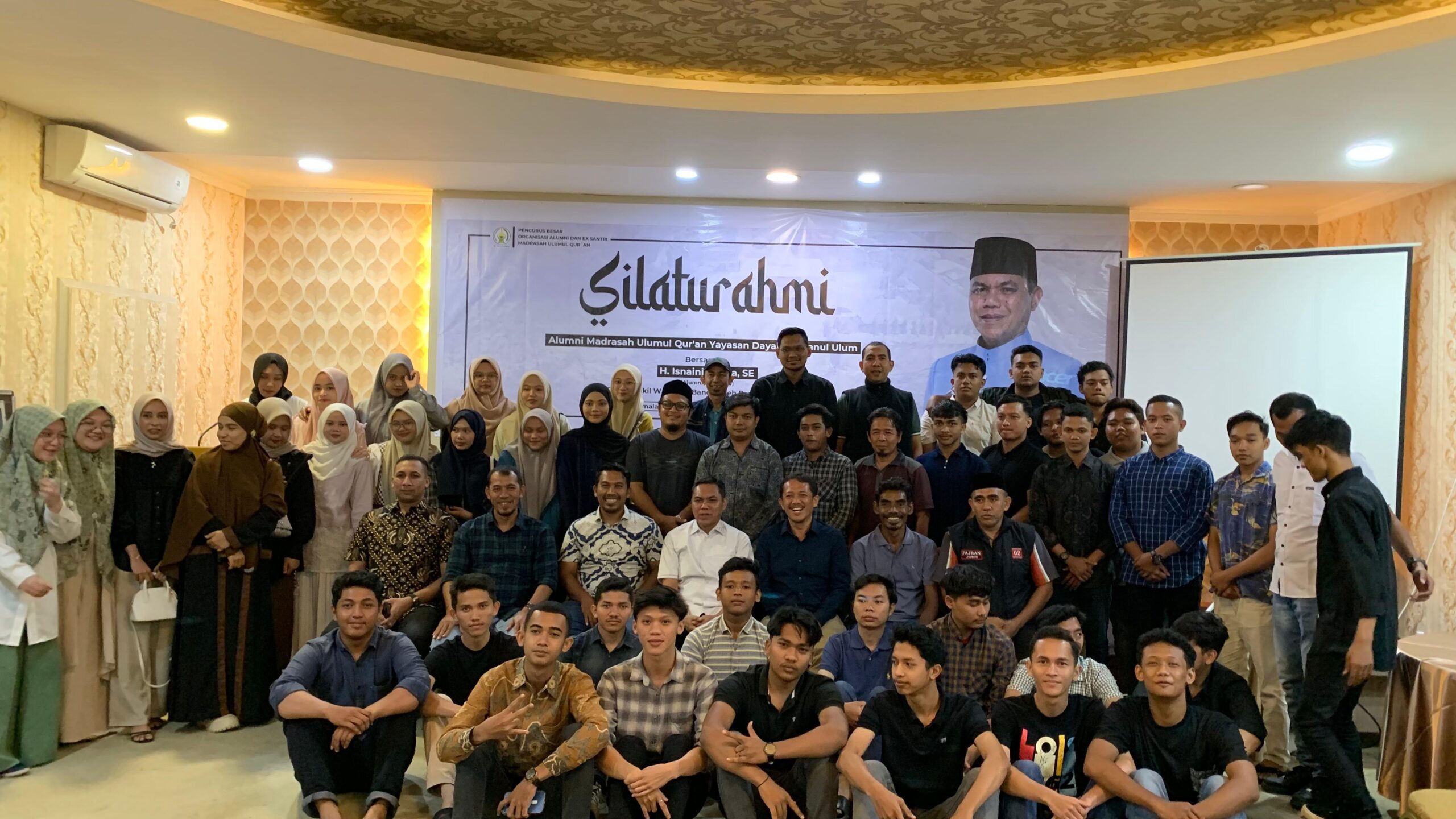 Alumni Dayah Bustanul Ulum Mendukung Penuh Isnaini Husda di Banda Aceh