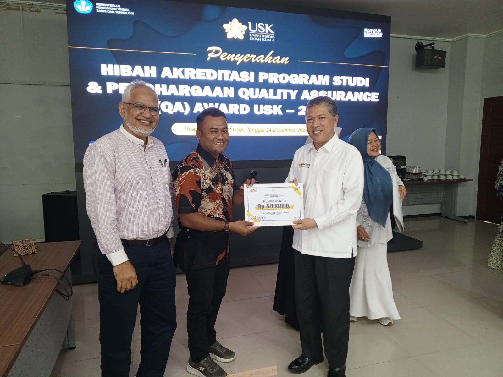 Teknik Geofisika Terima Anugerah Quality Assurance Award USK 2024