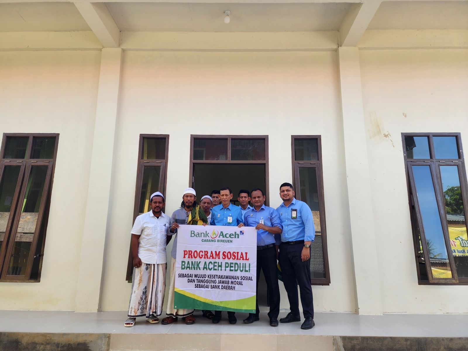 Program Bank Aceh Peduli Berikan Manfaat Bagi Masyarakat dan Lingkungan