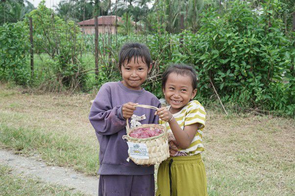 Dompet Dhuafa Waspada Bagikan Daging Kurban ke 15.000 Penerima