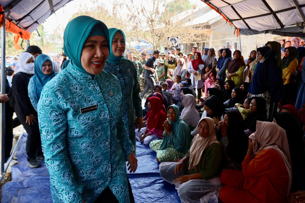 Tito Karnavian Puji Respons Cepat TP PKK Aceh Bantu Warga Terdampak Banjir