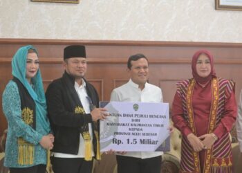 Wagub Fadhlullah dan Ketua TP-PKK Sambut Kedatangan Gubernur Kaltim di Aceh