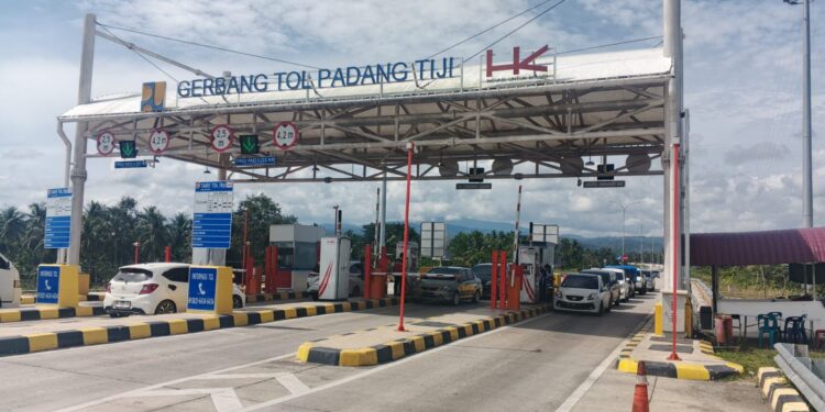 Libur Panjang Imlek, Volume Kendaraan di JTTS Naik 41,21 Persen